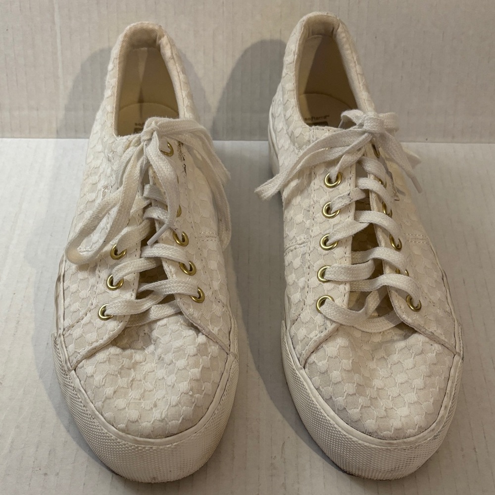 Keds Women's Off-White Textured Sneakers Style WF 66967 Size 10